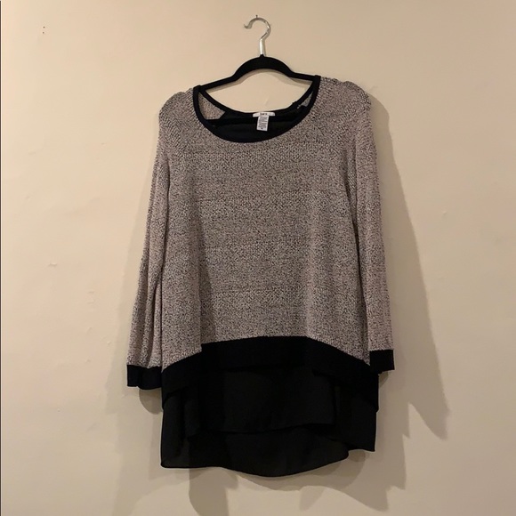 BAR III Knit/polyester blouse with contrast back - Picture 1 of 6